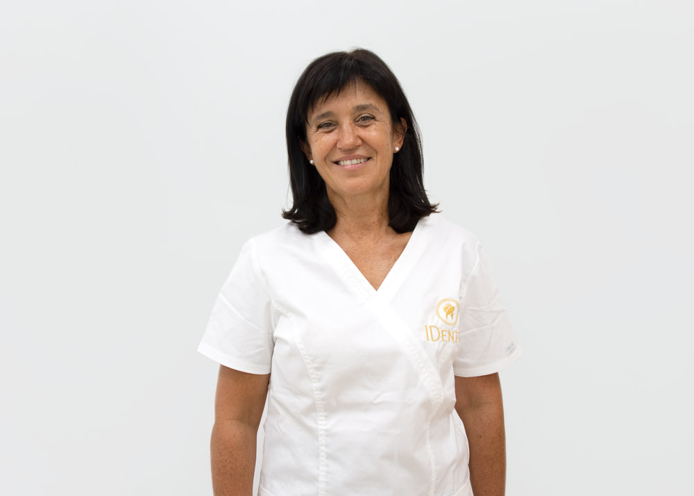 <b>Irena Drenik,</b> dr. dent. med.